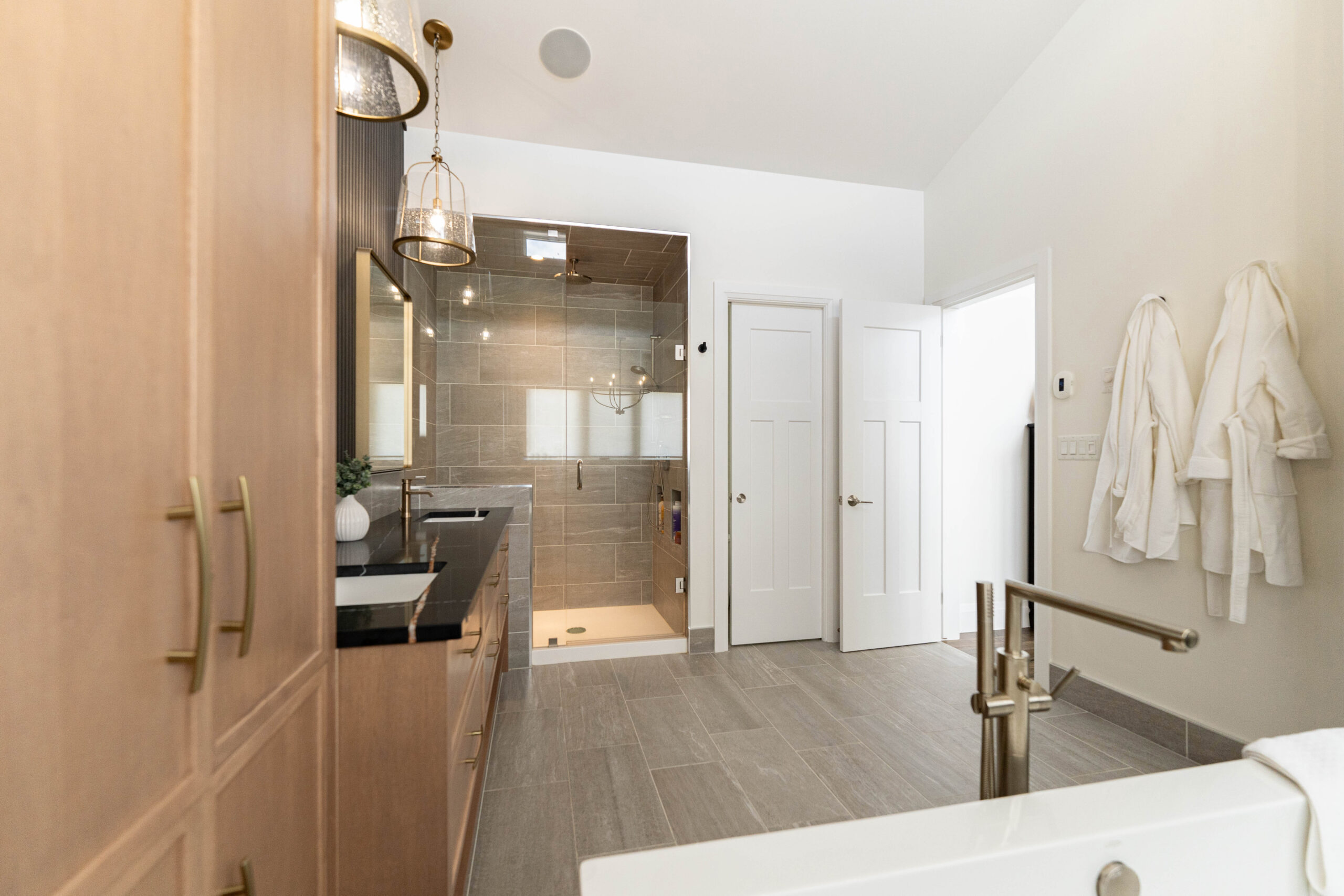 Commercial Porfolio 6