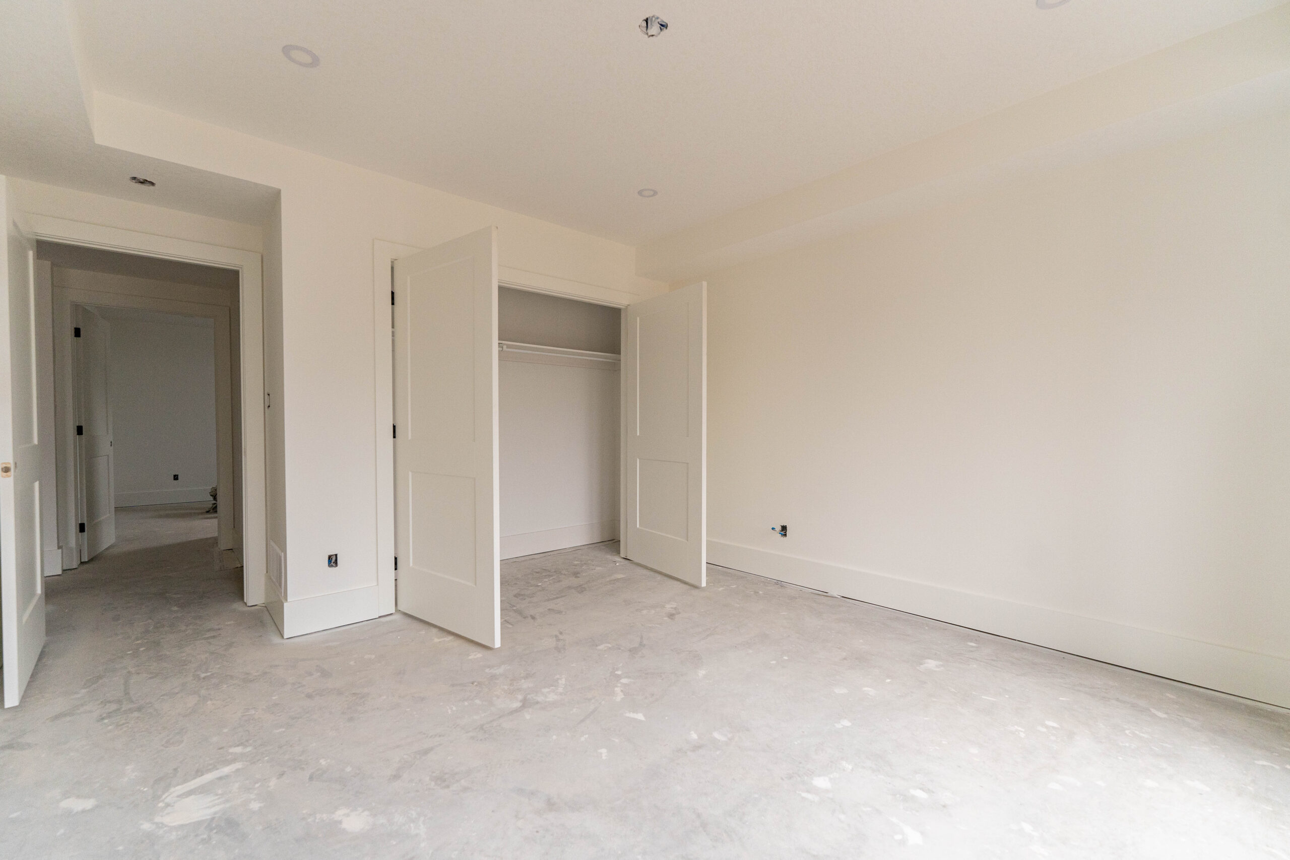 Commercial Porfolio 85