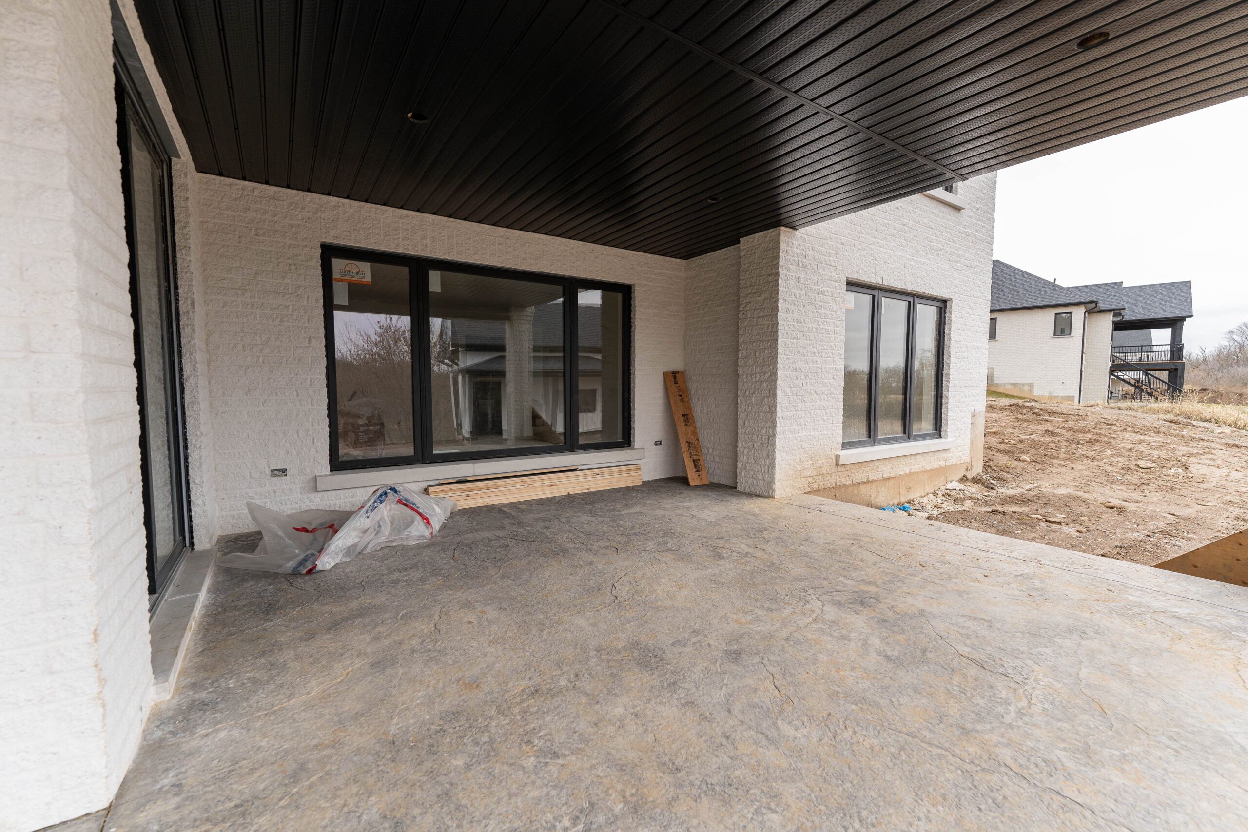 Commercial Porfolio 79